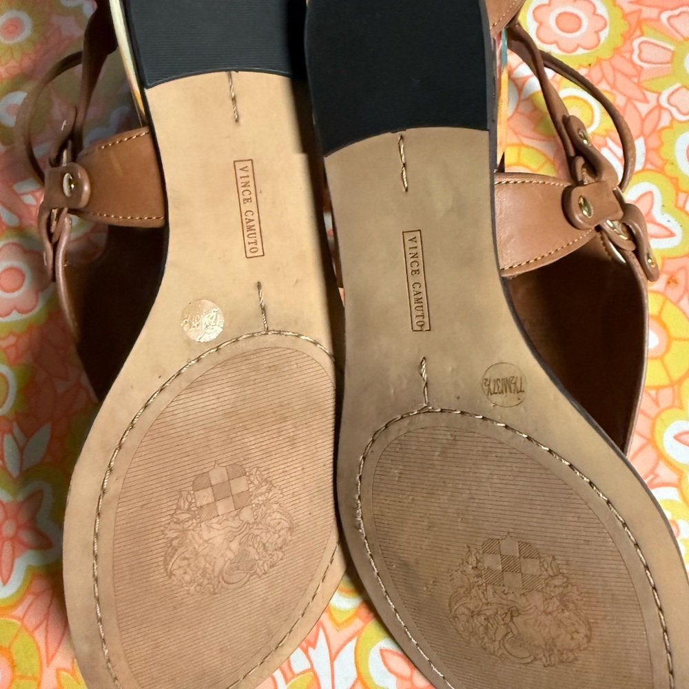 Vince Camuto Cognac Leather T-Strap Sandals with Gold Accents - Picture 7 of 7